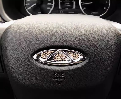 HOT SALE🎉50% OFF🎉Creative Steering Wheel Crystal Sticker