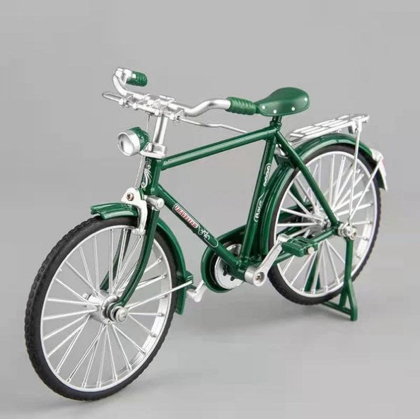 ✨2025 🚴Přejeme vám krásný víkend! Vytvořte si s rodinou veselé modely jízdních kol.